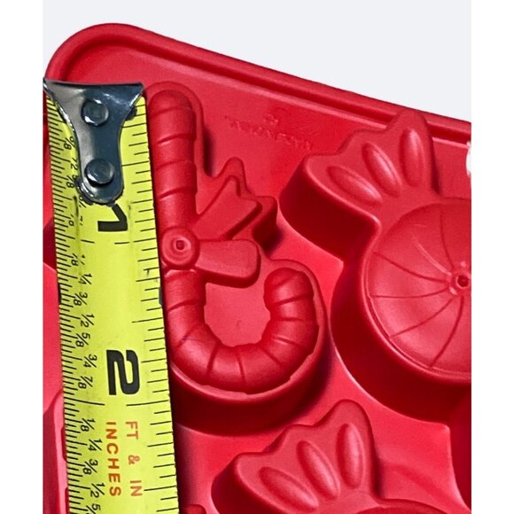 Christmas Flexible Ice Cube Trays Bundle of 3 - Picture 5 of 11